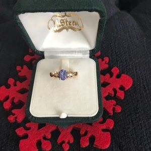 Happy 2018 🎉. Price special Tanzanite Ring